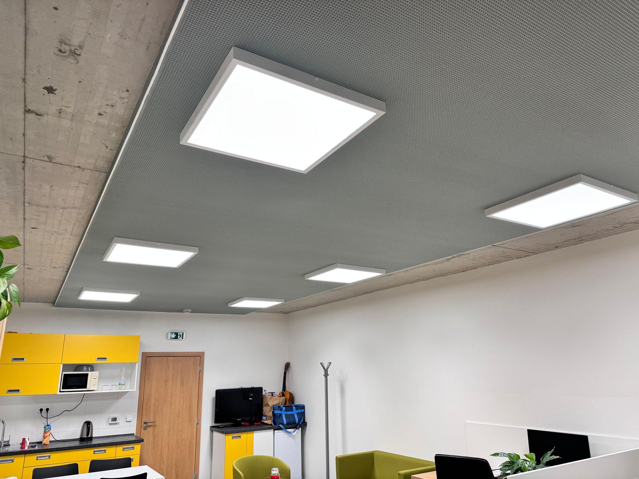 Akustické stěny pro Komunitní centrum v obci Česká — foto 3
